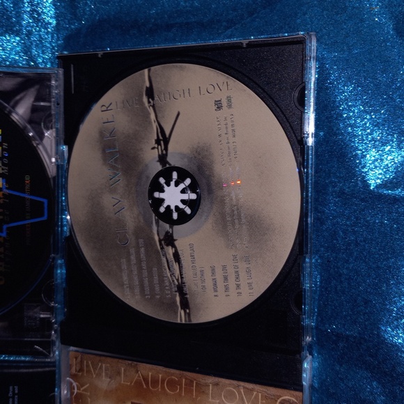 2 Clay Walker Cds - Picture 2 of 7